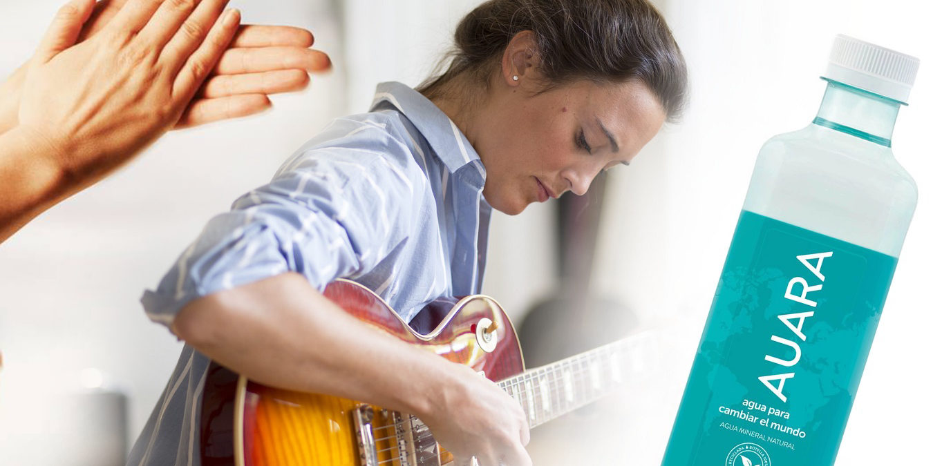 Coronavirus Te Compongo Tu Canción y Auara lanzan un emotivo vídeo con fines solidarios para llevar agua embotellada